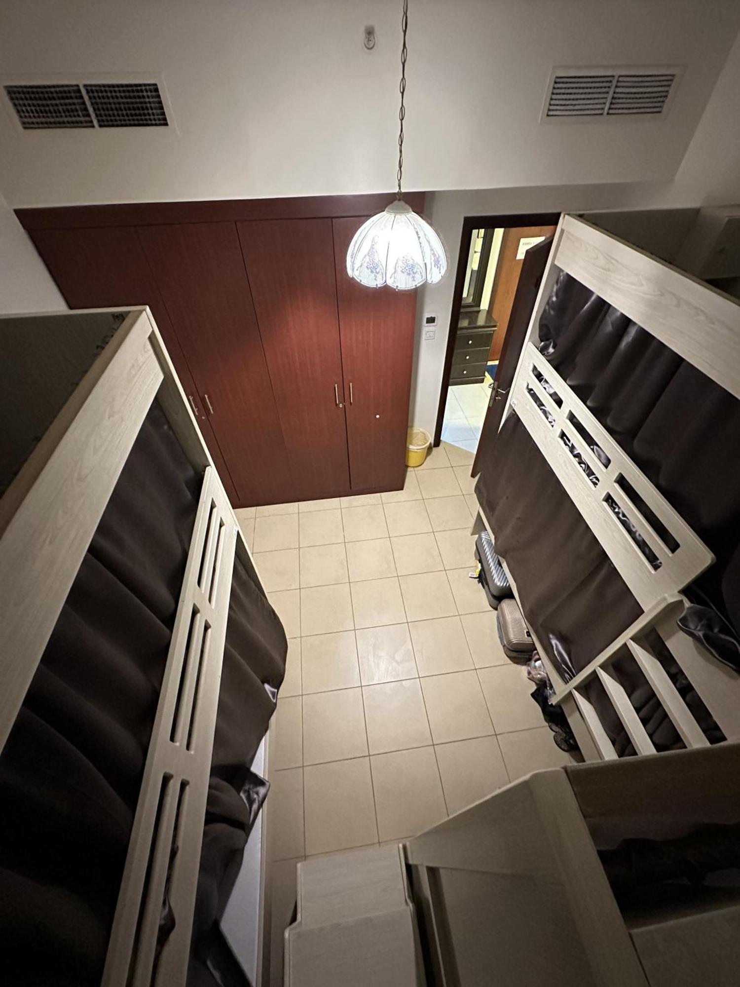 דובאי Bollywood Beach Hostel מראה חיצוני תמונה